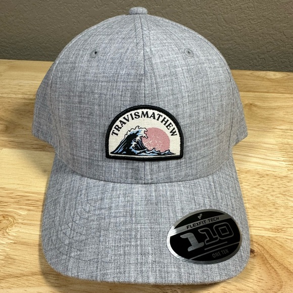 Travis Mathew Golf Baseball Hat Snapback Flex Gray Patch NWT River Cruise - Picture 1 of 5